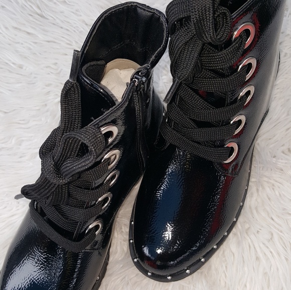 combat boots - Picture 3 of 4